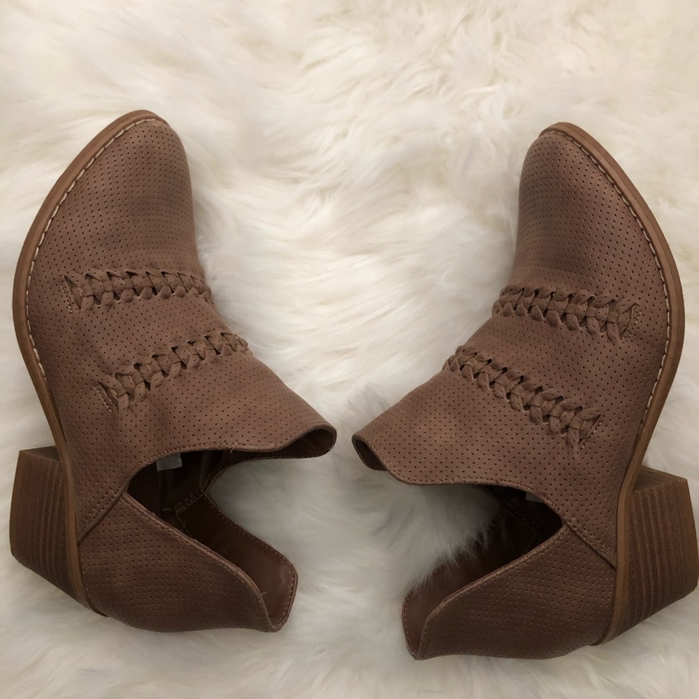 Cute Brown Booties